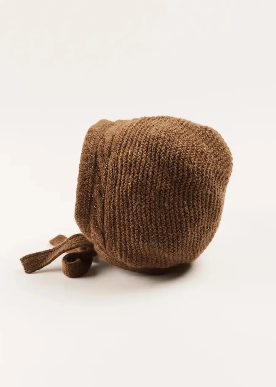 BOY Pepa London Cable Detail Knitted Bonnet in Brown (S-L)