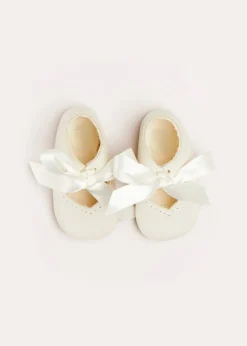 BOY Pepa London Celebration Ribbon Detail Mary Jane Pram Shoes in Beige (17-20EU)