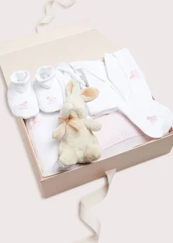 Pepa London Gift boxes | Pink Sleeping Bag with Rocking Horse Detail | Newborn All-In-One With Rocking Horse Embroidery In Pink (1-6mths) | Newborn Side Tie Bodysuit With Rocking Horse Embroidery Pink (1-6mths) | Newborn Towel with Rocking Horse Embroidery In Pink | Newborn Bonnet with Rocking Horse Embroidery Pink (0-3mths) | White Bib with Pink Embroidered Rocking Horse | Newborn Mittens with Rocking Horse Embroidery Pink (1-3mths)